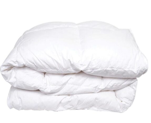 COUETTE BLANCHE 220*240