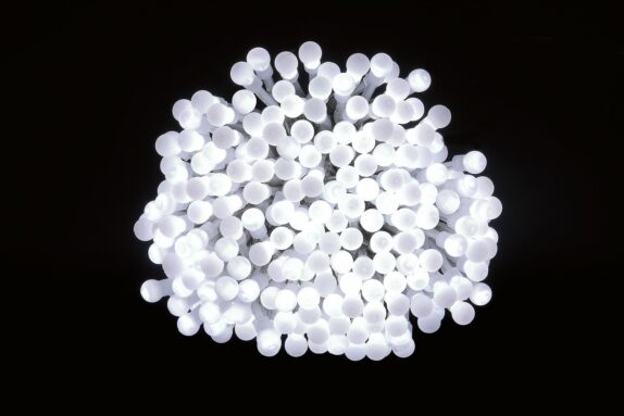 GUIRLANDE LUMINEUSE 200 BOULES