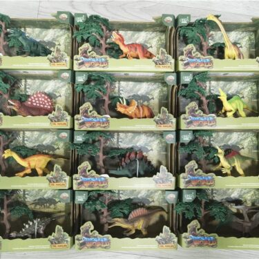 LES DINOSAURES