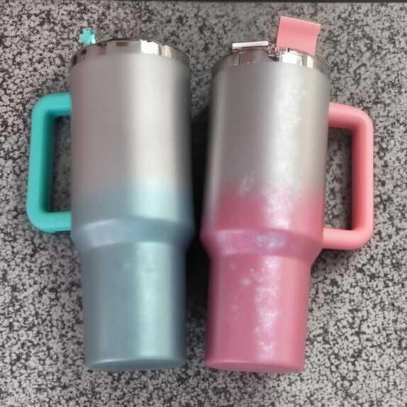 MUG INOX AVEC POIGNEE 1.2L