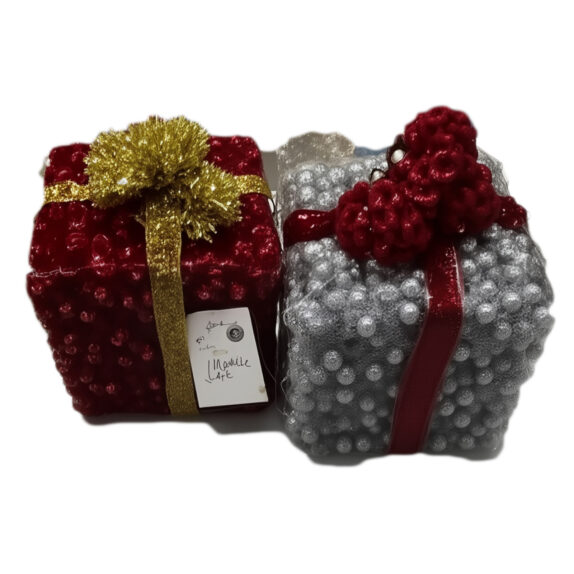 PAQUET CADEAU GUIRLANDE A SUSP