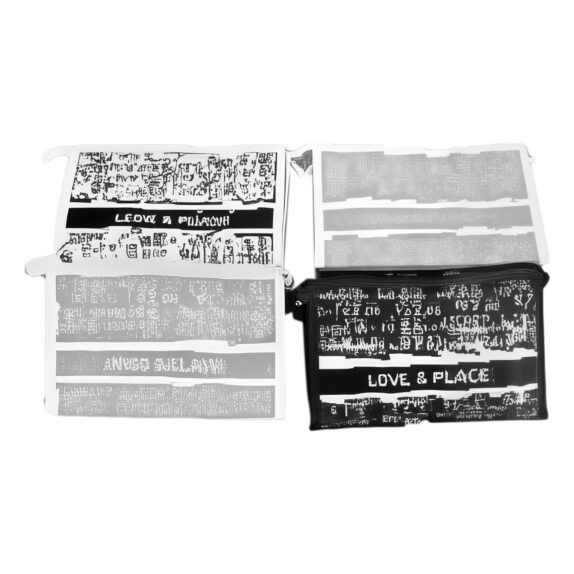 TROUSSE DE TOILETTE