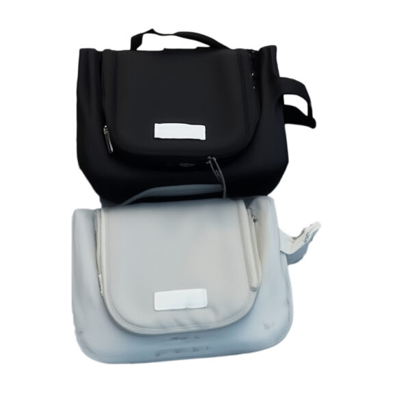 TROUSSE DE TOILETTE